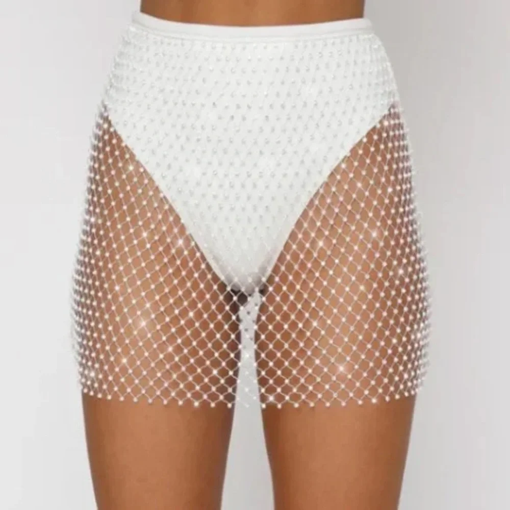 Feel the Beat Mini Skirt in white XS/S